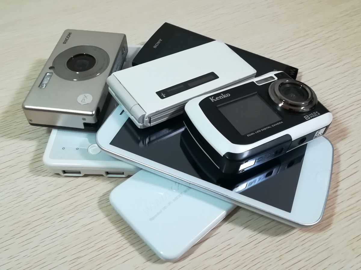 スマートフォン 廃棄パネル バッテリー搭載製品の廃棄方法（携帯、スマートフォン、モバイル